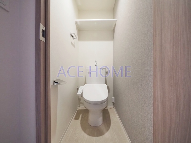コンフォリア・リヴ北浜高麗橋のトイレ画像